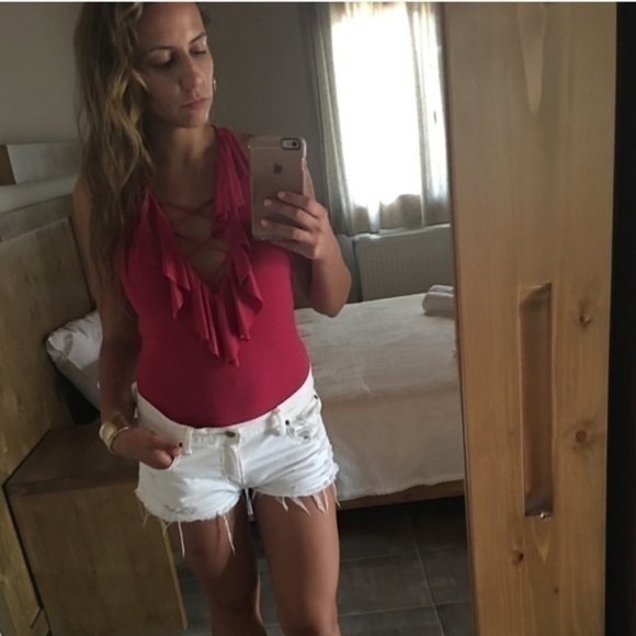 Guess dark pink Ruffle body suit size Medium - Picture 2 of 3